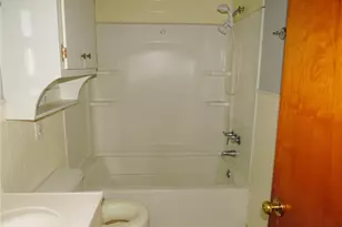 344 Iroquois Dr, Arnold, PA 15068 - Photo 11