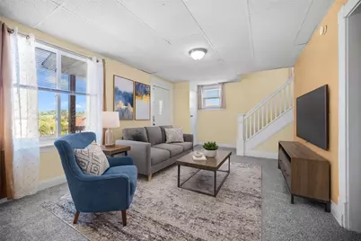 716 Saint Clair Ave, Jeannette, PA 15644 - Photo 3