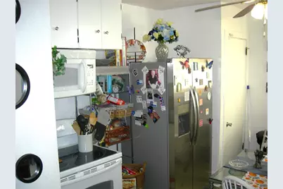 324 McClure Ave, Sharon, PA 16146 - Photo 9