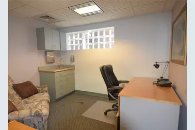 2987 W Liberty Ave, Pittsburgh, PA 15216 - Photo 15