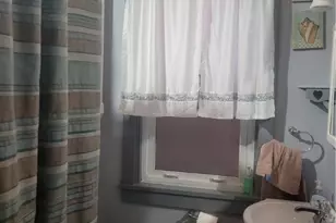 201 Linnview Ave, Pittsburgh, PA 15210 - Photo 9