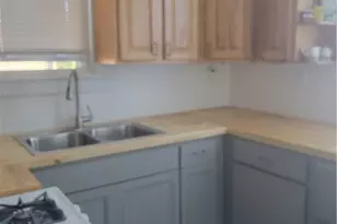 201 Linnview Ave, Pittsburgh, PA 15210 - Photo 13