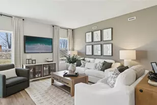 308 Gleneagles Dr, Twp of But NW, PA 16001 - Photo 5