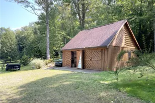 190 Sara Ln, Clinton Township, PA 16374 - Photo 3