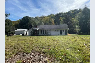 239 Sleepy Hollow Dr, Sugarcreek Boro, PA 16323 - Photo 7