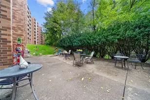 1500 Cochran Rd, Scott Township, PA 15243 - Photo 39