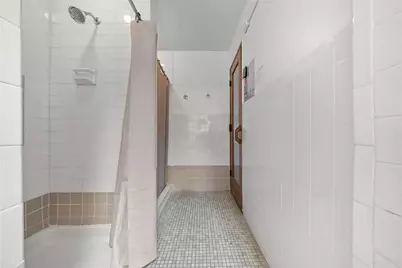 1500 Cochran Rd #412, Scott Township, PA 15243 - Photo 37