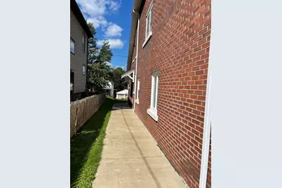 1541 Elk St, Washington, PA 16323 - Photo 5