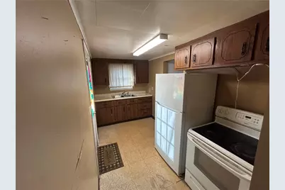 932 5th St, Charleroi Boro, PA 15022 - Photo 9