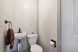 721 Lehmer St, Latrobe, PA 15650 - Photo 13