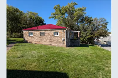 9701 Wilson St, North Huntingdon, PA 15642 - Photo 3