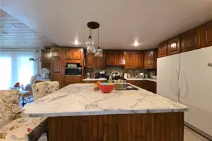1405 Madison Rd, Madison, PA 16259 - Photo 9