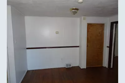 227 S 6th St, Youngwood, PA 15697 - Photo 11