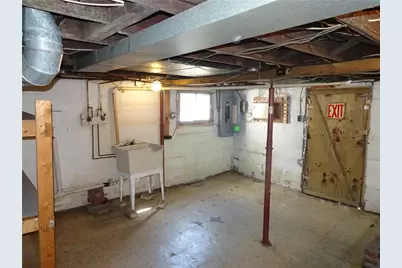 227 S 6th St, Youngwood, PA 15697 - Photo 27