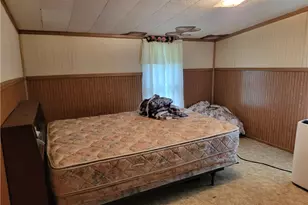 355 Sunset St, Canoe-Banks Townships, PA 15772 - Photo 13