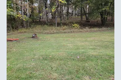 355 Sunset St, Canoe-Banks Townships, PA 15772 - Photo 17