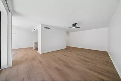 201 Grant #101, Sewickley, PA 15143 - Photo 5