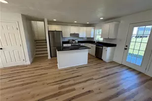 3 Collingate Dr, Rostraver, PA 15089 - Photo 13