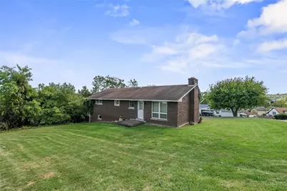 26 Petrak St, Fallowfield, PA 15022 - Photo 7