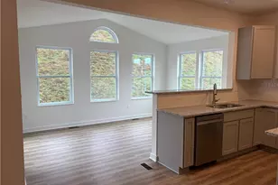 415 Pemberley Ct, Venetia, PA 15367 - Photo 5