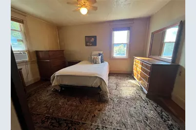 300 Marie St, Glassport, PA 15045 - Photo 23