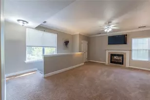 219 Adams Pointe Blvd, Adams Township, PA 16046 - Photo 7