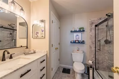 219 Adams Pointe Blvd #9, Adams Township, PA 16046 - Photo 17