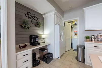 219 Adams Pointe Blvd #9, Adams Township, PA 16046 - Photo 9