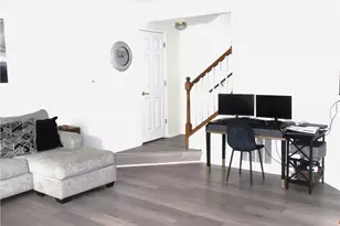 707 Sonie Dr, Ohio Township, PA 15143 - Photo 5