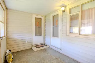 181 Firden Ln, Elizabeth Twp/Boro, PA 15037 - Photo 3