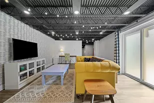 186 Mohawk Dr, Pittsburgh, PA 15228 - Photo 33