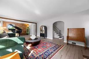 186 Mohawk Dr, Pittsburgh, PA 15228 - Photo 7