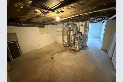 243 S Sycamore, Mt Pleasant Boro, PA 15666 - Photo 17