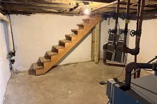 243 S Sycamore, Mt Pleasant Boro, PA 15666 - Photo 21