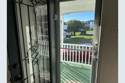 243 S Sycamore, Mt Pleasant Boro, PA 15666 - Photo 3