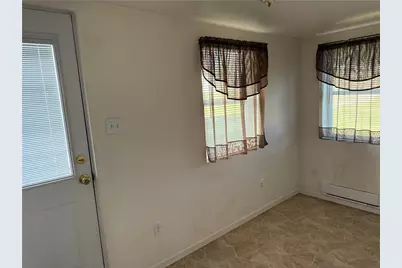 243 S Sycamore, Mt Pleasant Boro, PA 15666 - Photo 9