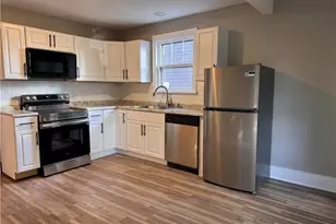 329 Norris St, Sharon, PA 16146 - Photo 9