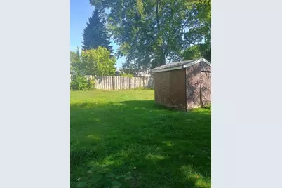 1718 W 56th St, Erie City, PA 16509 - Photo 3