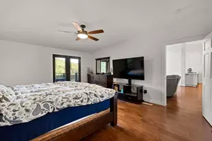 1645 Pegher Ln, Pittsburgh, PA 15143 - Photo 17