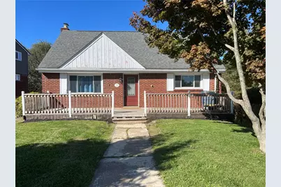 515 Crescent Boulevard Ext, Moon/Crescent Twp, PA 15046 - Photo 1