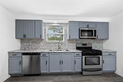 248 Shenandoah Dr, Pittsburgh, PA 15235 - Photo 3