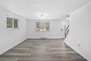 248 Shenandoah Dr, Pittsburgh, PA 15235 - Photo 9