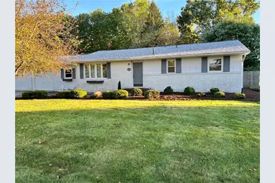 19 E Greenville Dr, Greenville Boro, PA 16125 - Photo 1