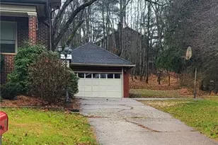 3326 Hills Church Rd, Murrysville, PA 15632 - Photo 3