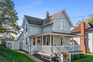 506 W New Castle St, Zelienople, PA 16063 - Photo 1