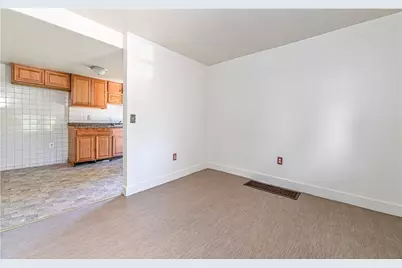 7258 Campania Ave, Pittsburgh, PA 15206 - Photo 11