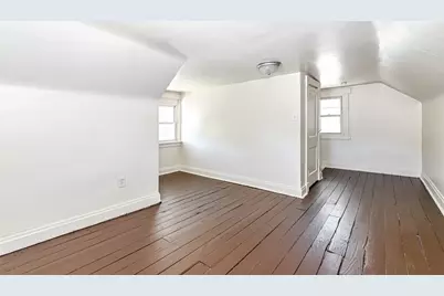 7258 Campania Ave, Pittsburgh, PA 15206 - Photo 15