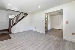 7258 Campania Ave, Pittsburgh, PA 15206 - Photo 9