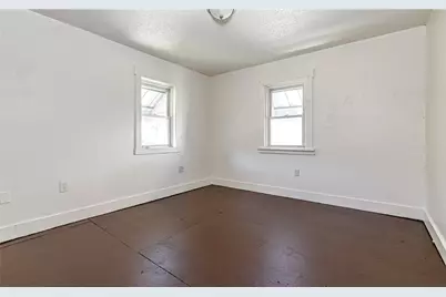 7258 Campania Ave, Pittsburgh, PA 15206 - Photo 17