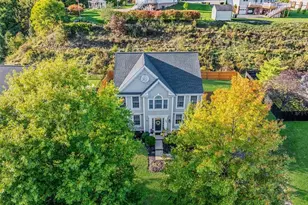 306 Oakwood Cir, South Fayette, PA 15057 - Photo 9